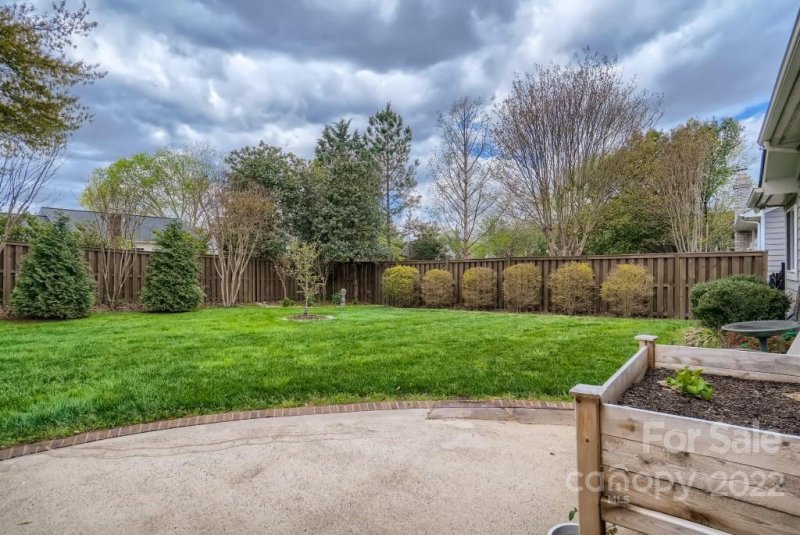 Property image 2 at 6812 Oldecastle Court, Charlotte, NC 28277