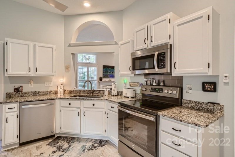 Property image 5 at 6812 Oldecastle Court, Charlotte, NC 28277