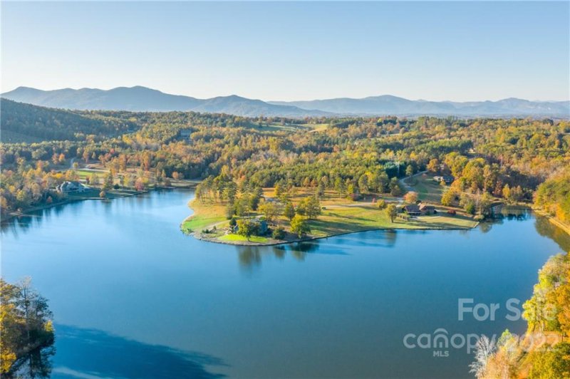 Property image 2 at 31 Cressbrook Lane, Columbus, NC 28722