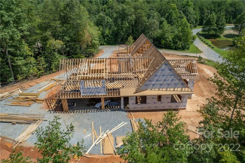 Property image 5 at 31 Cressbrook Lane, Columbus, NC 28722