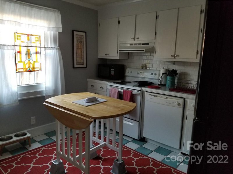 Property image 2 at 1300 Larchmont Place, Salisbury, NC 28144