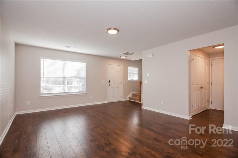 Property image 3 at 547 River View Drive, Lowell, NC 28098