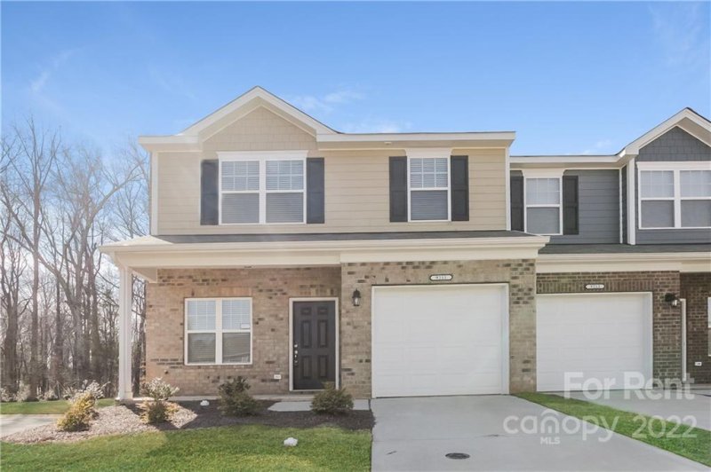 Property image 2 at 9211 Grand Valley Drive, Charlotte, NC 28213