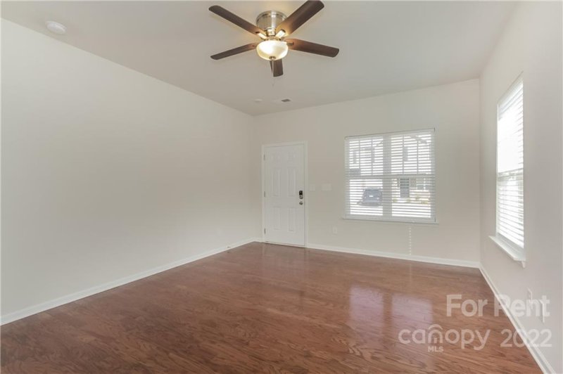 Property image 3 at 9211 Grand Valley Drive, Charlotte, NC 28213