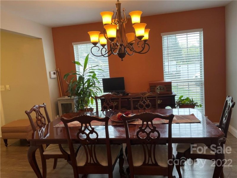 Property image 3 at 1733 Josie Street, Charlotte, NC 28213