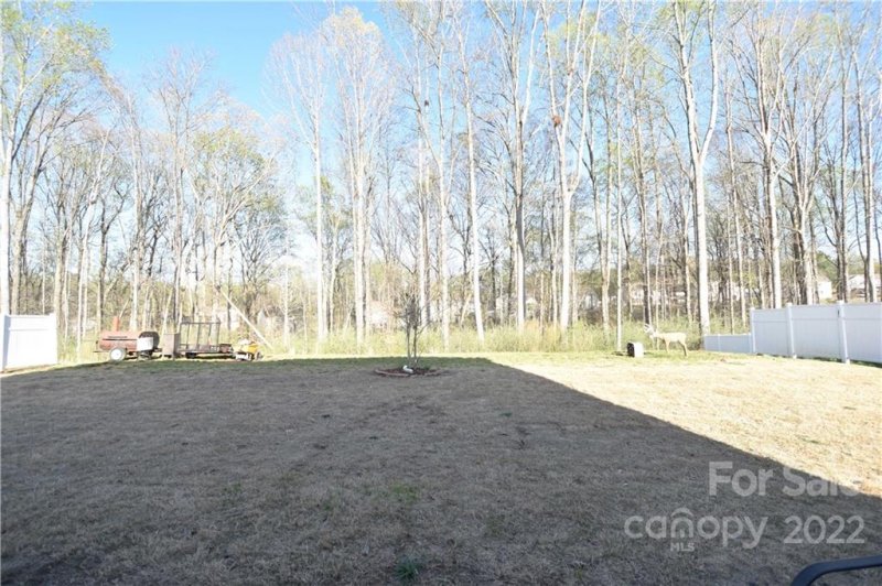 Property image 2 at 421 Wheat Field Drive, Mount Holly, NC 28120