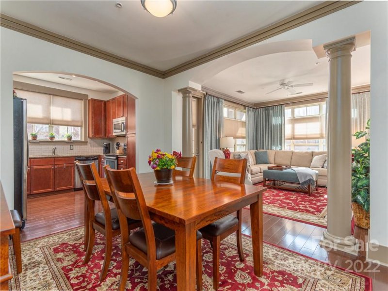 Property image 4 at 5 Farleigh Street, Asheville, NC 28803