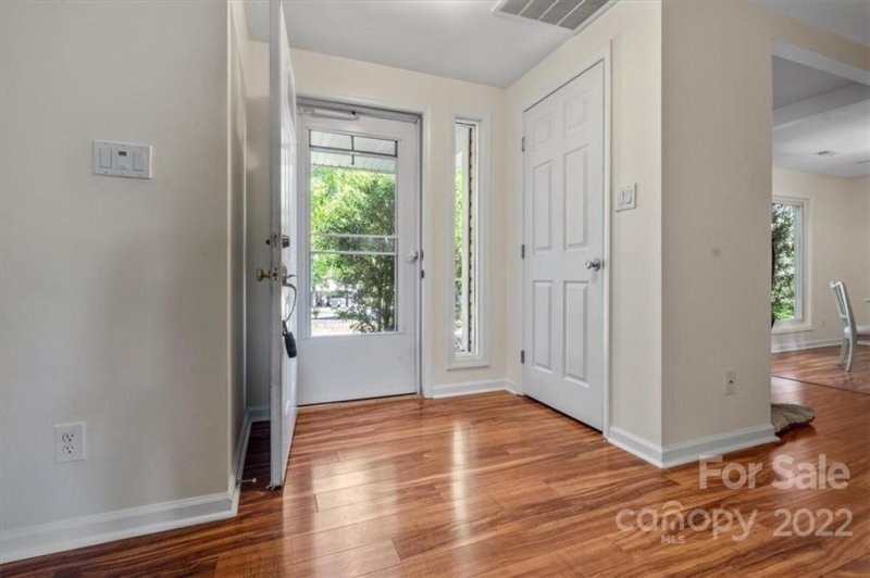 Property image 4 at 133 Vista Grande Circle, Charlotte, NC 28226