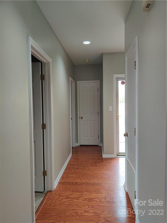 Property image 2 at 3224 Selwyn Farms Lane, Charlotte, NC 28209