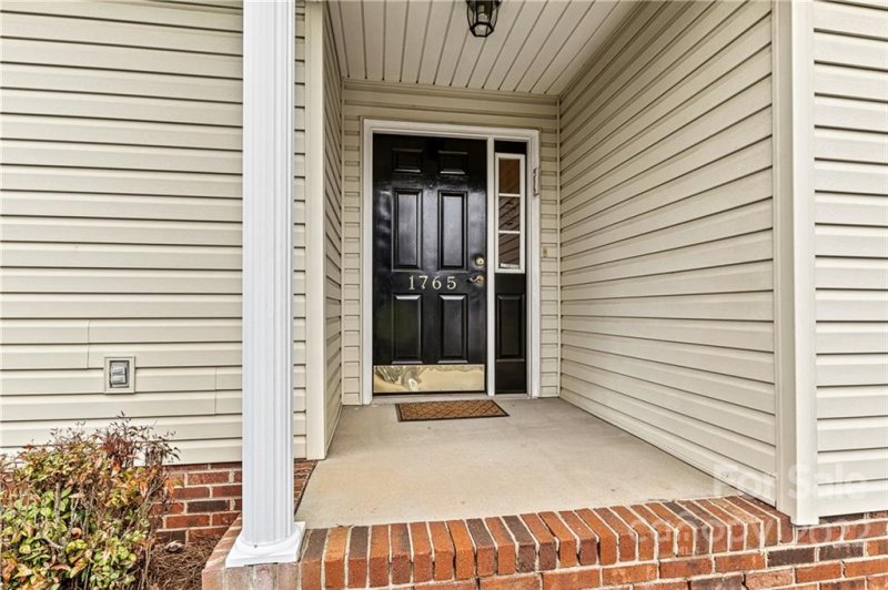 Property image 3 at 1765 Pipers Ridge Circle, Conover, NC 28613