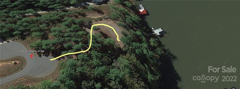 Property image 2 at 5006 Winterberry Court, Valdese, NC 28690