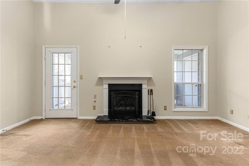 Property image 2 at 6053 Treetop Court, Charlotte, NC 28212