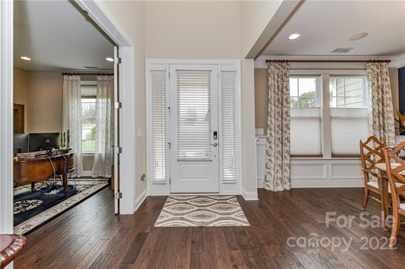 Property image 3 at 104 Avensong Court, Mooresville, NC 28115