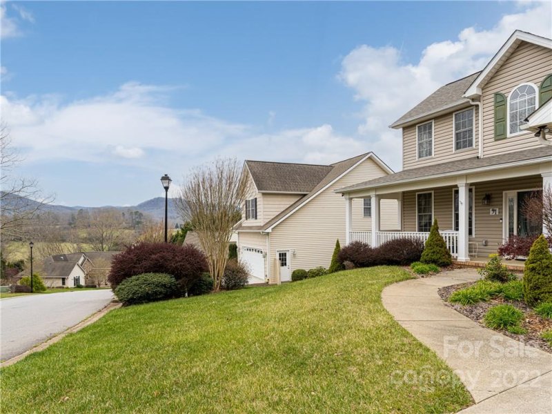 Property image 4 at 91 Driftstone Circle, Arden, NC 28704