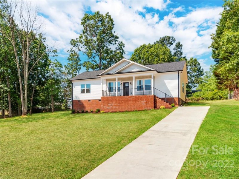 Property image 2 at 4321 Pinto Lane, Gastonia, NC 28052