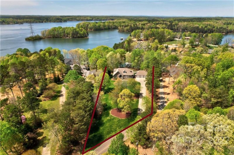 Property image 3 at 182 Windwood Lane, Troutman, NC 28166