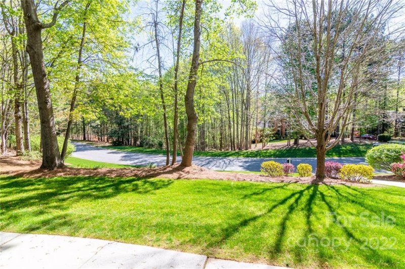 Property image 4 at 114 Shavender Drive, Mooresville, NC 28117