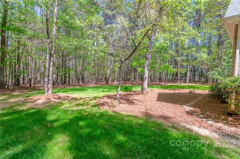 Property image 5 at 114 Shavender Drive, Mooresville, NC 28117