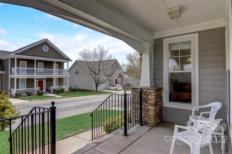 Property image 3 at 170 Carolina Bluebird Loop, Arden, NC 28704