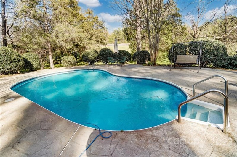 Property image 4 at 112 Partridge Bluff Drive, Concord, NC 28025