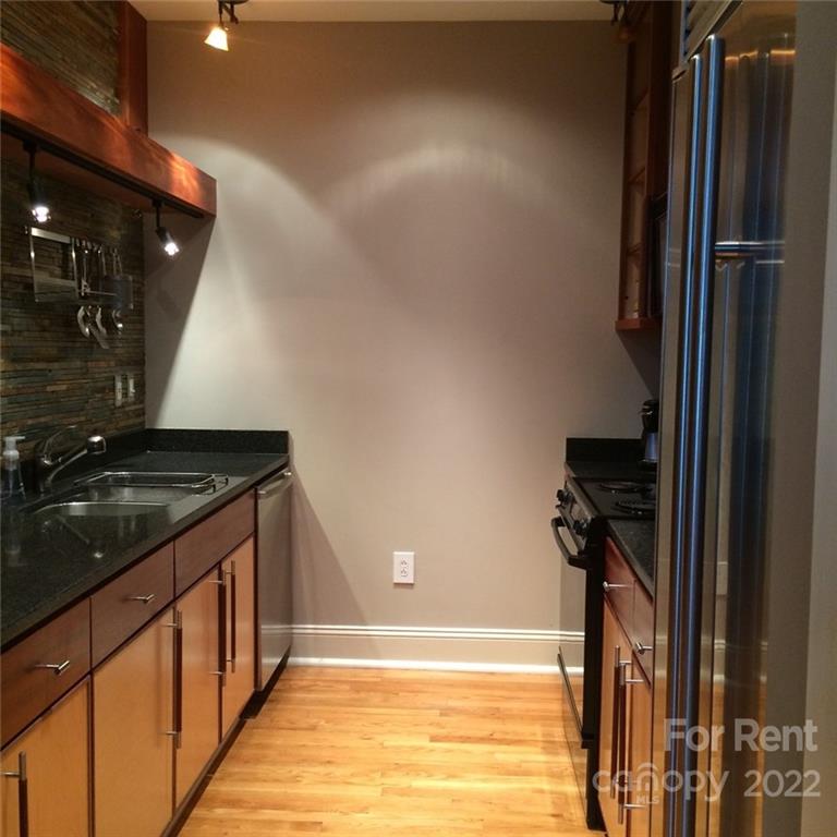 Property image 5 at 310 Arlington Avenue, Charlotte, NC 28203