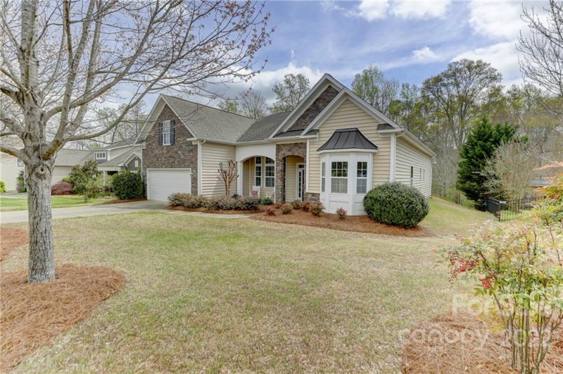Property image 2 at 656 Becker Avenue, Fort Mill, SC 29715