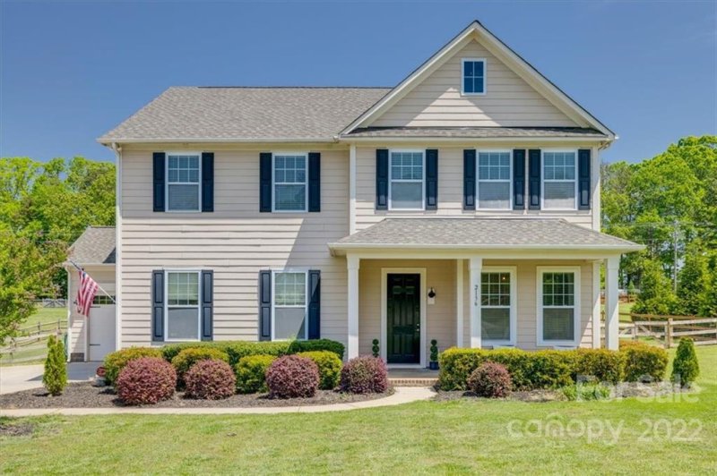 Property image 2 at 2136 Darian Way, Waxhaw, NC 28173