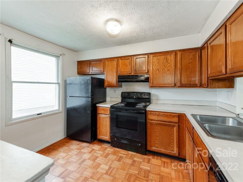 Property image 5 at 7312 Pebblestone Drive, Charlotte, NC 28212