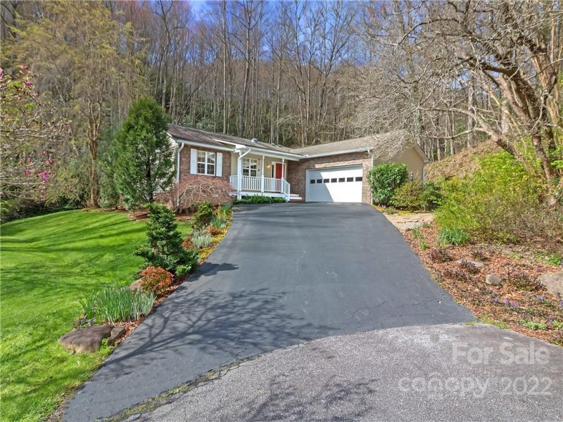 Property image 2 at 67 Pintail Court, Brevard, NC 28712