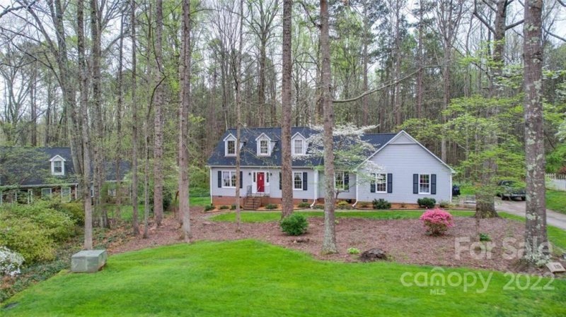 Property image 2 at 115 Sharon Court, Salisbury, NC 28146