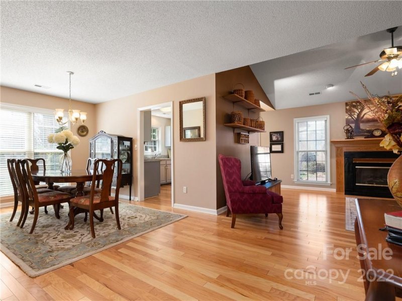 Property image 2 at 103 Briarbrook Road, Fletcher, NC 28732