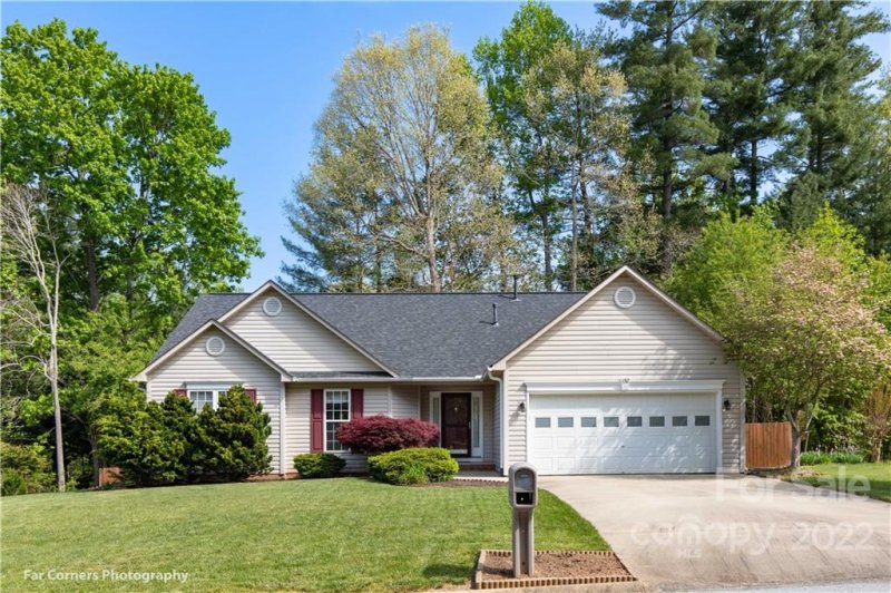 152 Riverbirch Drive