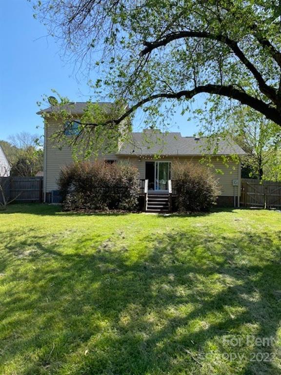 Property image 2 at 11706 Five Cedars Road, Charlotte, NC 28226