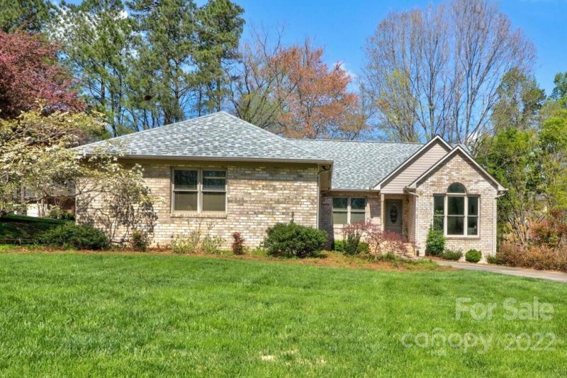 Property image 2 at 406 Vincent Court, Salisbury, NC 28146