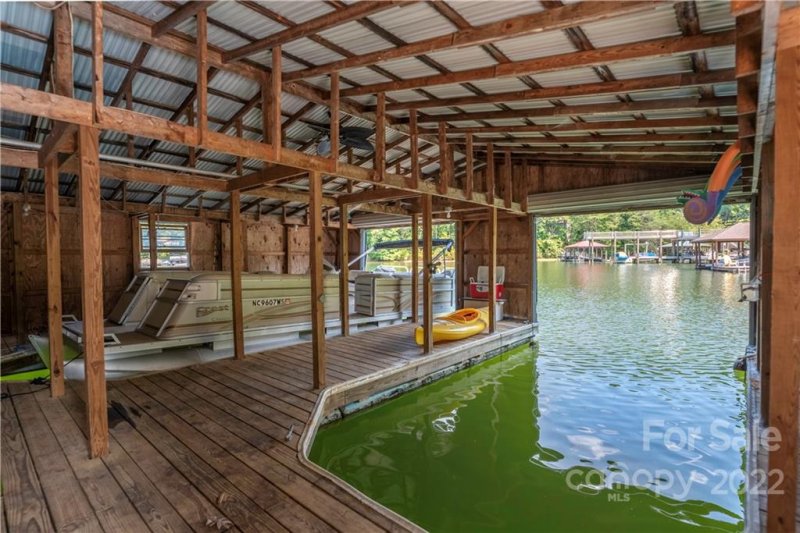 Property image 3 at 216 Hermance Lane, Mooresville, NC 28117