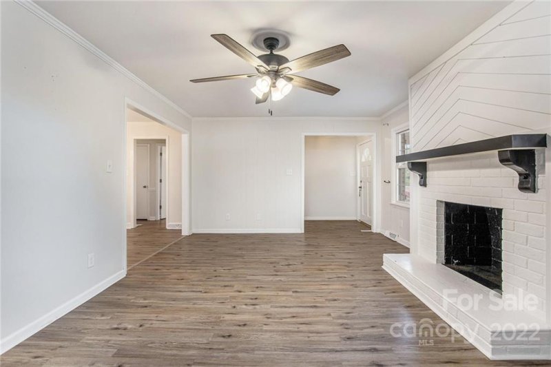 Property image 5 at 2460 Shaw Avenue, Gastonia, NC 28054