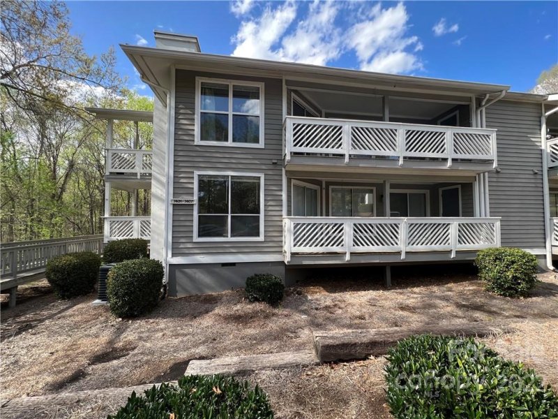 Property image 3 at 7405 Ashfield Court, Charlotte, NC 28226