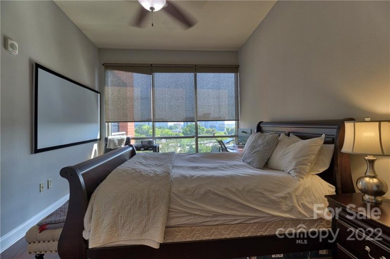 Property image 5 at 701 Royal Court, Charlotte, NC 28202