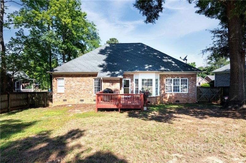 Property image 3 at 212 Victoria Circle, York, SC 29745