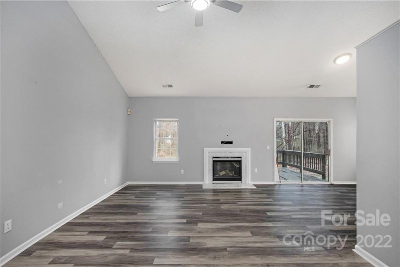 Property image 3 at 545 Dannyn Grove Court, Charlotte, NC 28214