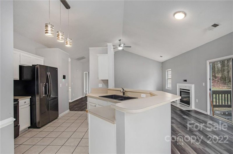 Property image 5 at 545 Dannyn Grove Court, Charlotte, NC 28214