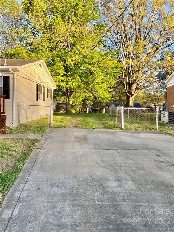 Property image 4 at 2820 Gail Avenue, Gastonia, NC 28052