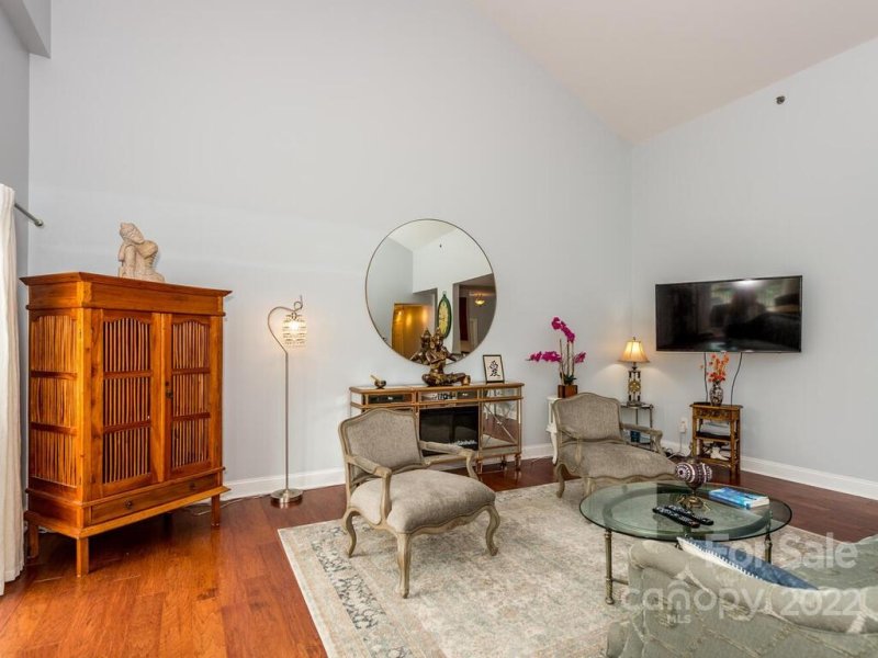 Property image 5 at 475 S Church Street, Hendersonville, NC 28792