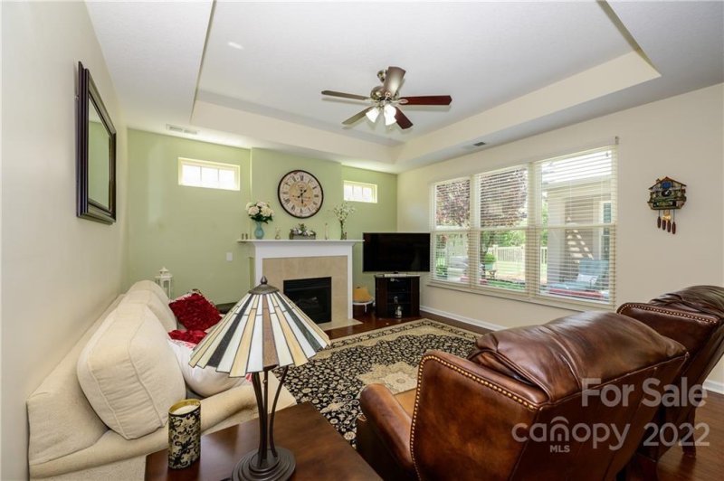 Property image 3 at 4410 Parkgate Drive, Matthews, NC 28105