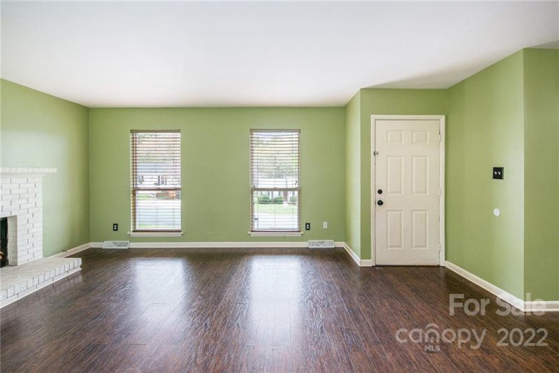 Property image 2 at 10022 Heathergate Lane, Mint Hill, NC 28227