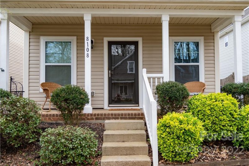 Property image 3 at 8108 Dumphries Drive, Huntersville, NC 28078