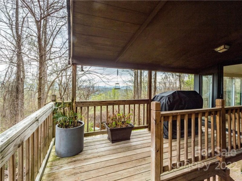 Property image 4 at 160 Laurel Road, Arden, NC 28704