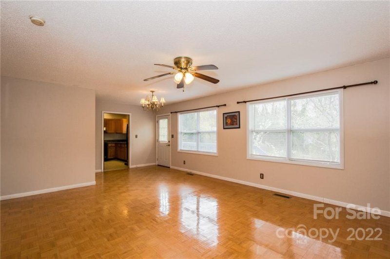 Property image 5 at 16 Wilson Creek Drive, Asheville, NC 28803