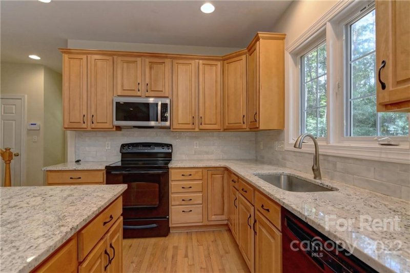 Property image 5 at 10496 Gunnison Lane, Charlotte, NC 28277