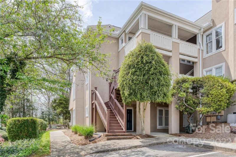 Property image 4 at 9204 Ravenwing Drive, Charlotte, NC 28262